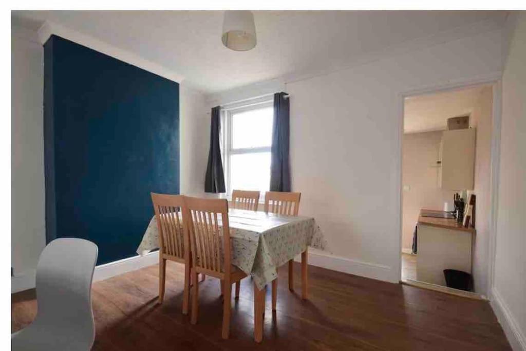 Modern 2 Bedroom Terraced House Dover Exterior photo
