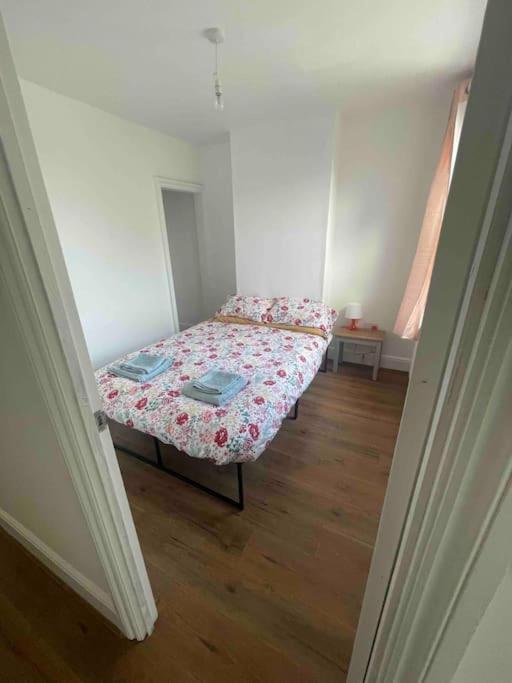 Modern 2 Bedroom Terraced House Dover Exterior photo